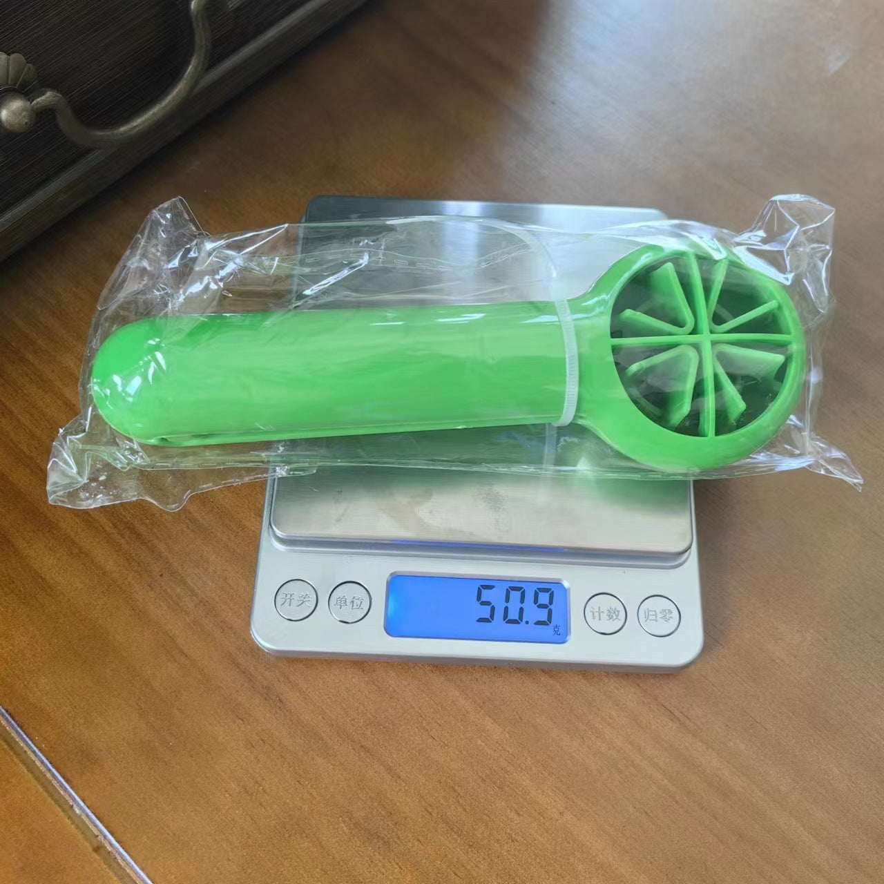 Household Blueberry Strawberry Cherry Tomatoes Convenient Slicer Kitchen Tools